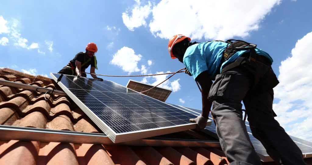 Installing solar panels domestic