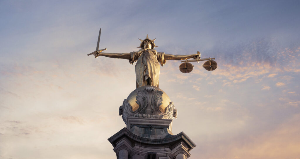Lady justice statue on the Old Bailey, London