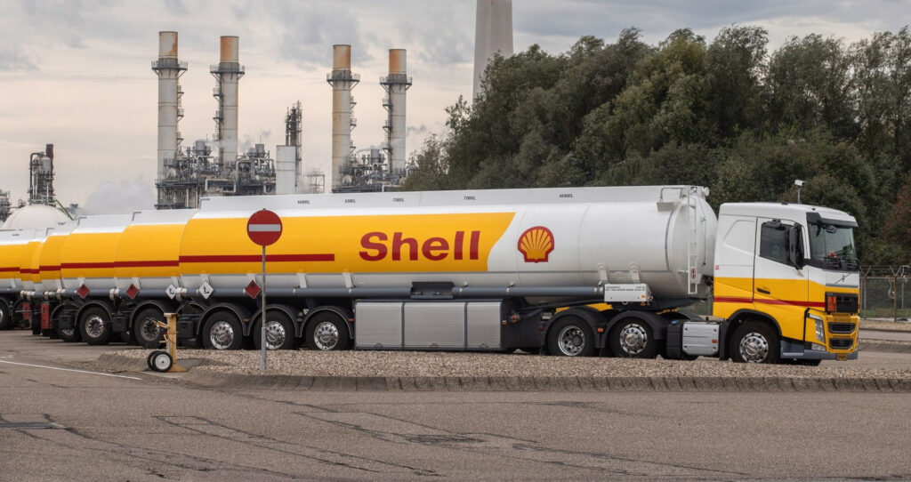 Shell petrol tankers