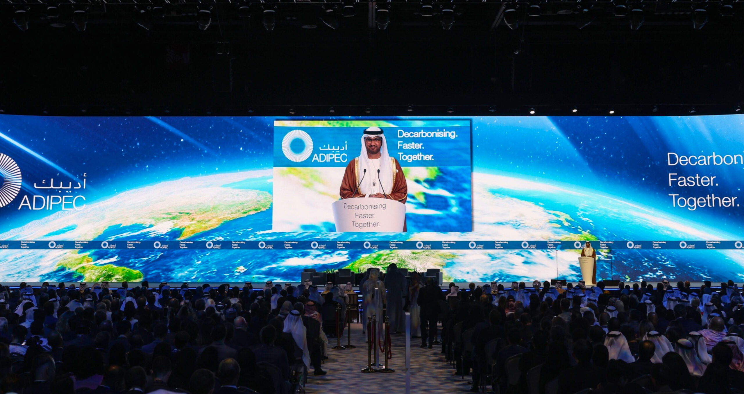 President-designate Sultan al-Jaber wrote that ‘better functioning voluntary carbon markets can channel additional financing to developing countries and support local economies’ (Photo: Christopher Pike/Bloomberg) 