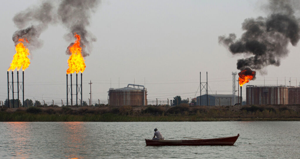 Gas flares oil field Iraq