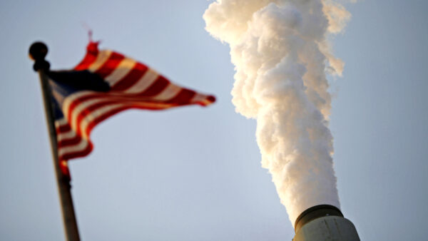 Emissions from coal-fired power plant in US